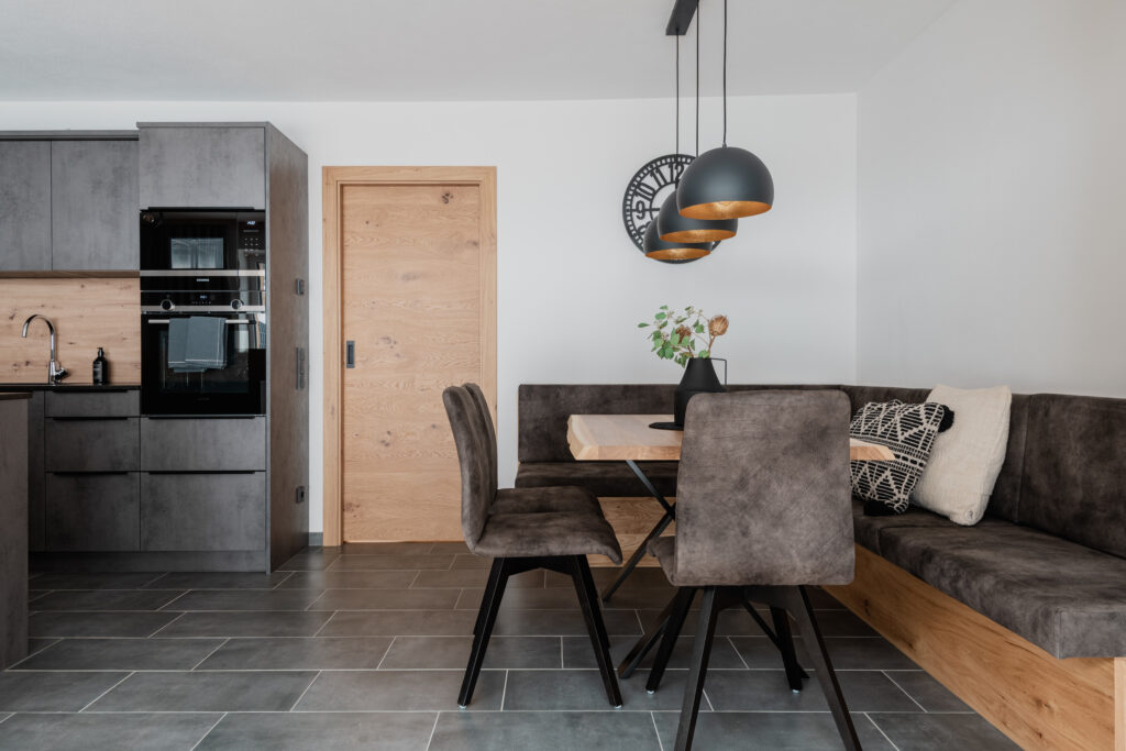 deutinger projektentwicklung baumanagement generalunternehmen immobilien grossarl hallein salzburg Hettegger-Sandra-©sobietzki-high-res-6