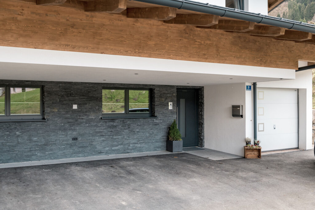 deutinger-projektentwicklung-baumanagement-generalunternehmen-immobilien-salzburg-MFH-Grossarl-Gfrerer-Schwarb-11