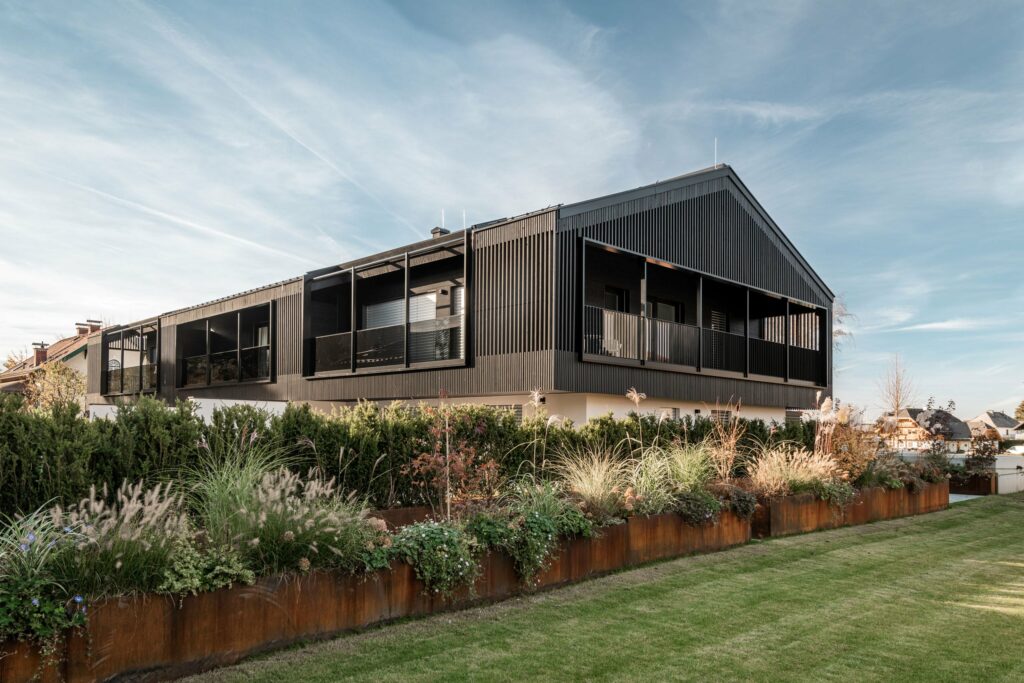 deutinger-projektentwicklung-baumanagement-generalunternehmen-immobilien-salzburg-Wohnanlage-Tsetinis-Anif-10