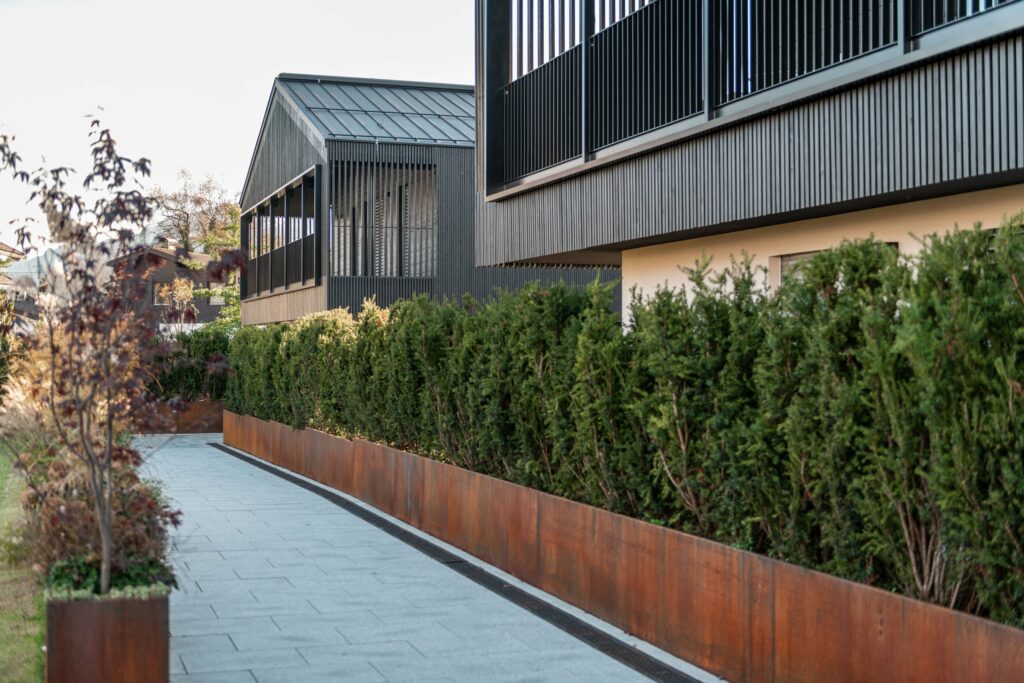 deutinger-projektentwicklung-baumanagement-generalunternehmen-immobilien-salzburg-Wohnanlage-Tsetinis-Anif-13