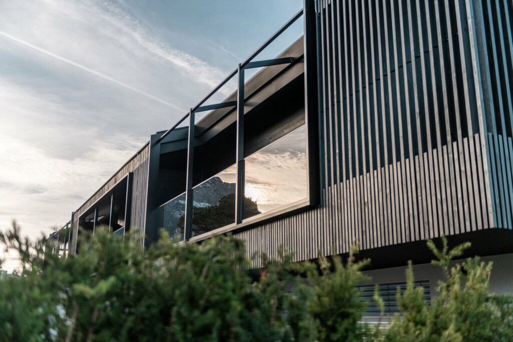 deutinger-projektentwicklung-baumanagement-generalunternehmen-immobilien-salzburg-Wohnanlage-Tsetinis-Anif-17