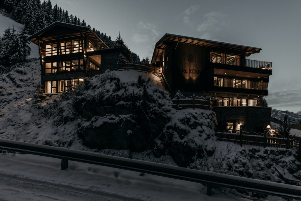 deutinger-projektentwicklung-baumanagement-generalunternehmen-immobilien-grossarl-hallein-salzburg-_77A4869-© Foto by studio manufaktur2 Deutinger Generalunternehmer Projekt Onkl Xonna in Hüttschlag