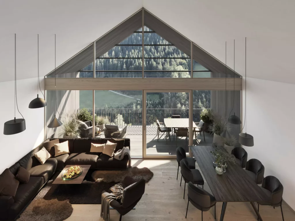 Kamera_Haus C-Top12 Modernes Wohnzimmer mit großer Fensterfront, Sitzgruppe, Esstisch und Blick auf bewaldete Berglandschaft und Terrasse